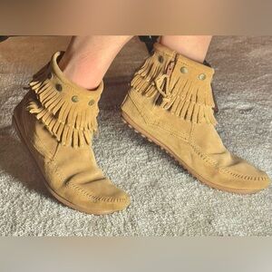 Minnetonka fringed leather ankle booties